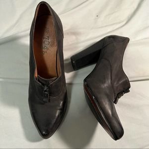 Anthropologie No. 704 B Grey Leather Block Heeled Pointed Toe Holt Booties 40